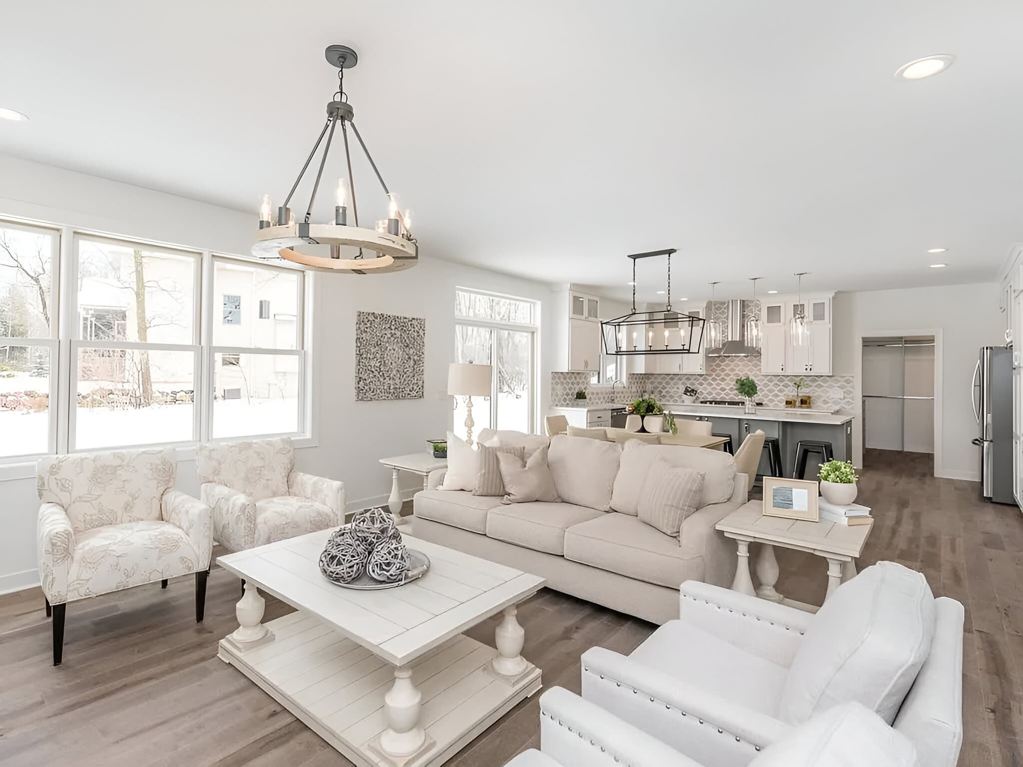 Taylor Drive living room renovation by Studio 1188